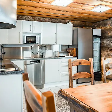Log Samruam A Incl Wifi, Fire Wood, Sauna * Salla