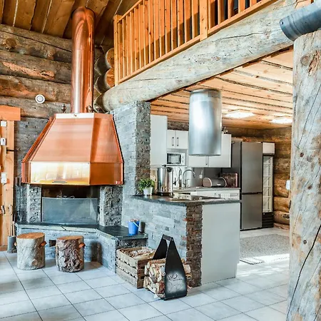 Villa Log Samruam A Salla