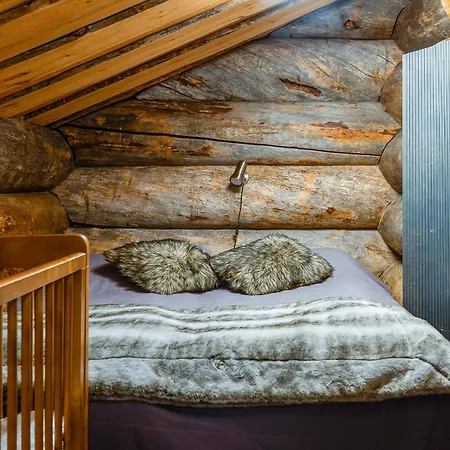 Log Samruam A Villa *